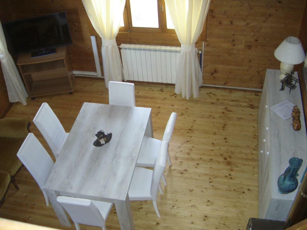Chalet L Oasi Di Ambra 8 Posti Letto Con Uso Piscina Ardea Exterior photo