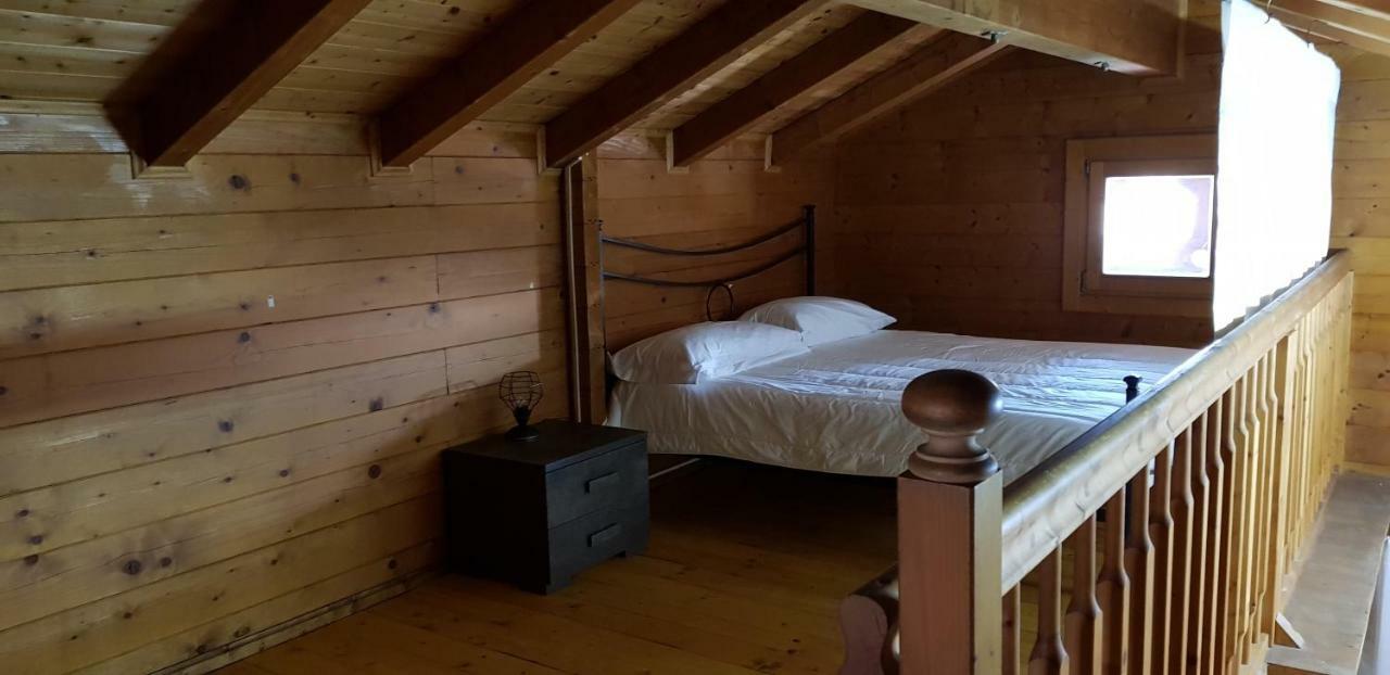 Chalet L Oasi Di Ambra 8 Posti Letto Con Uso Piscina Ardea Exterior photo
